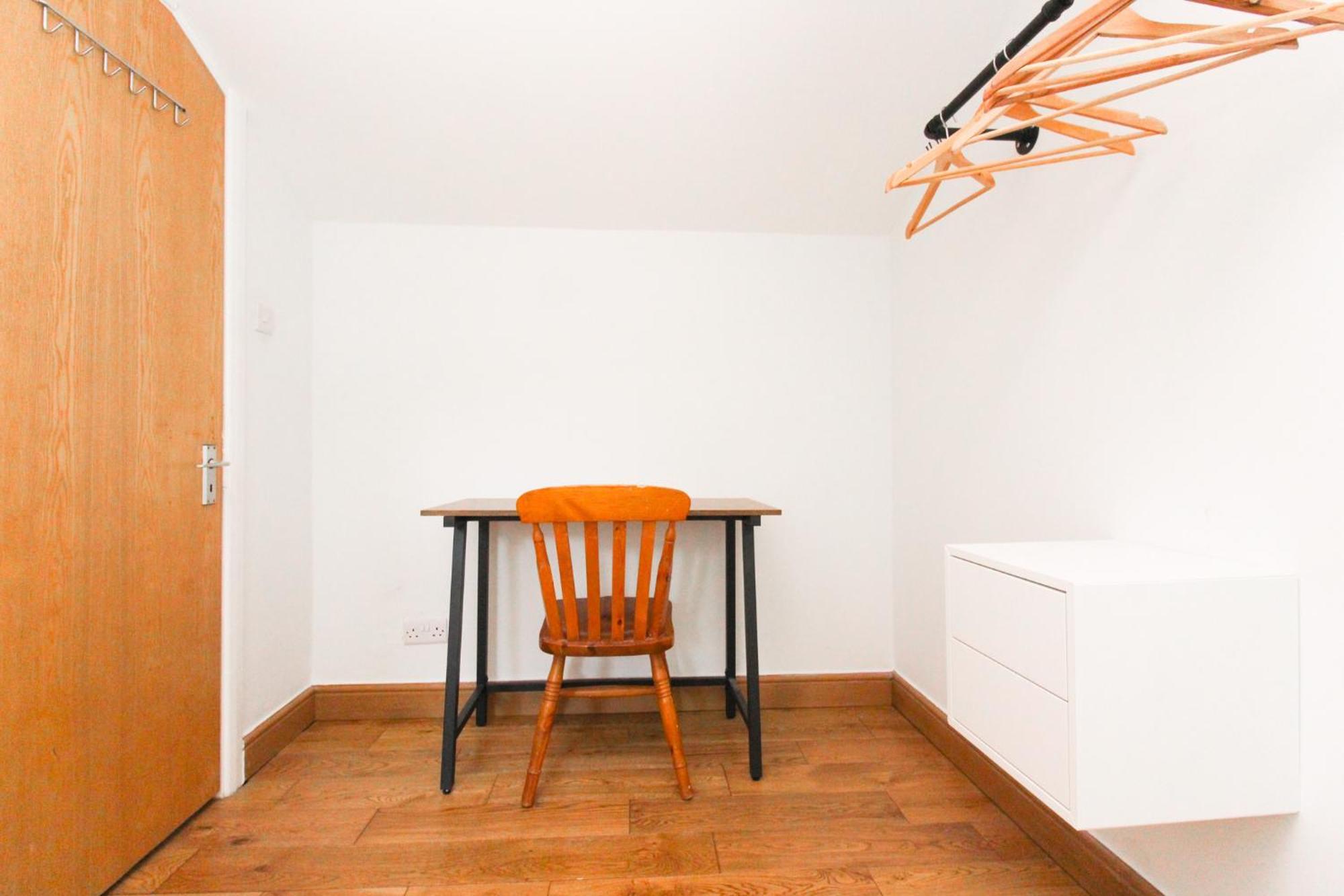 Two Bedroom In Islington * Лондон