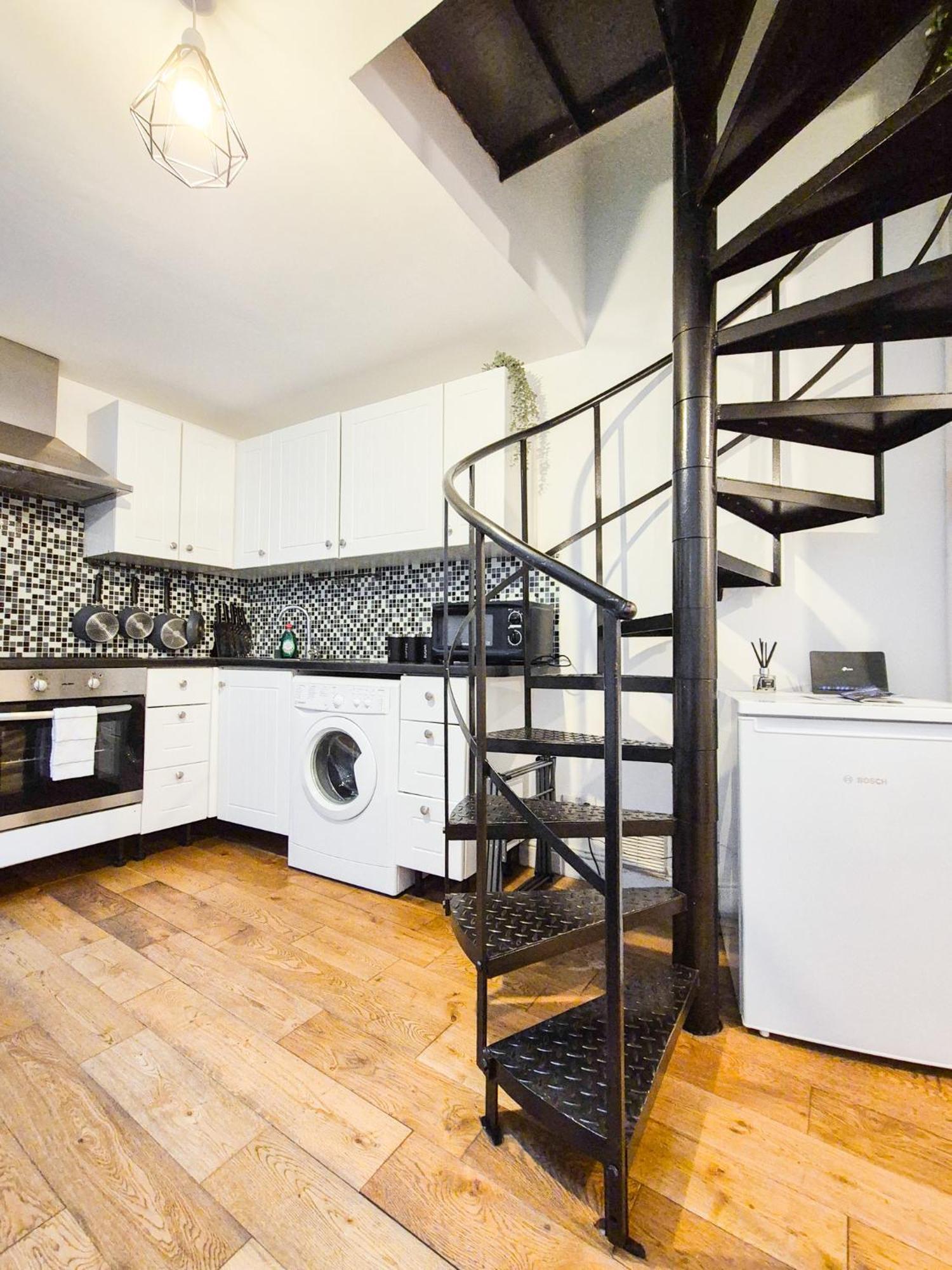 Апартаменты Two Bedroom In Islington